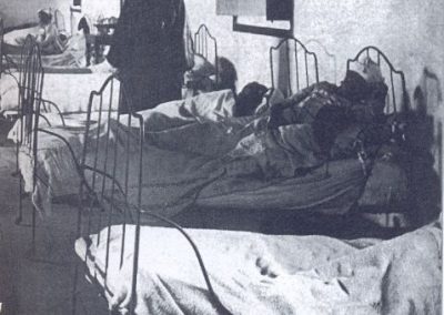 Los pacientes de Paliativos suelen referir extrañas presencias por la noche a los pies de la cama. En la imagen, antiguo Hospital Civil de Tenerife.