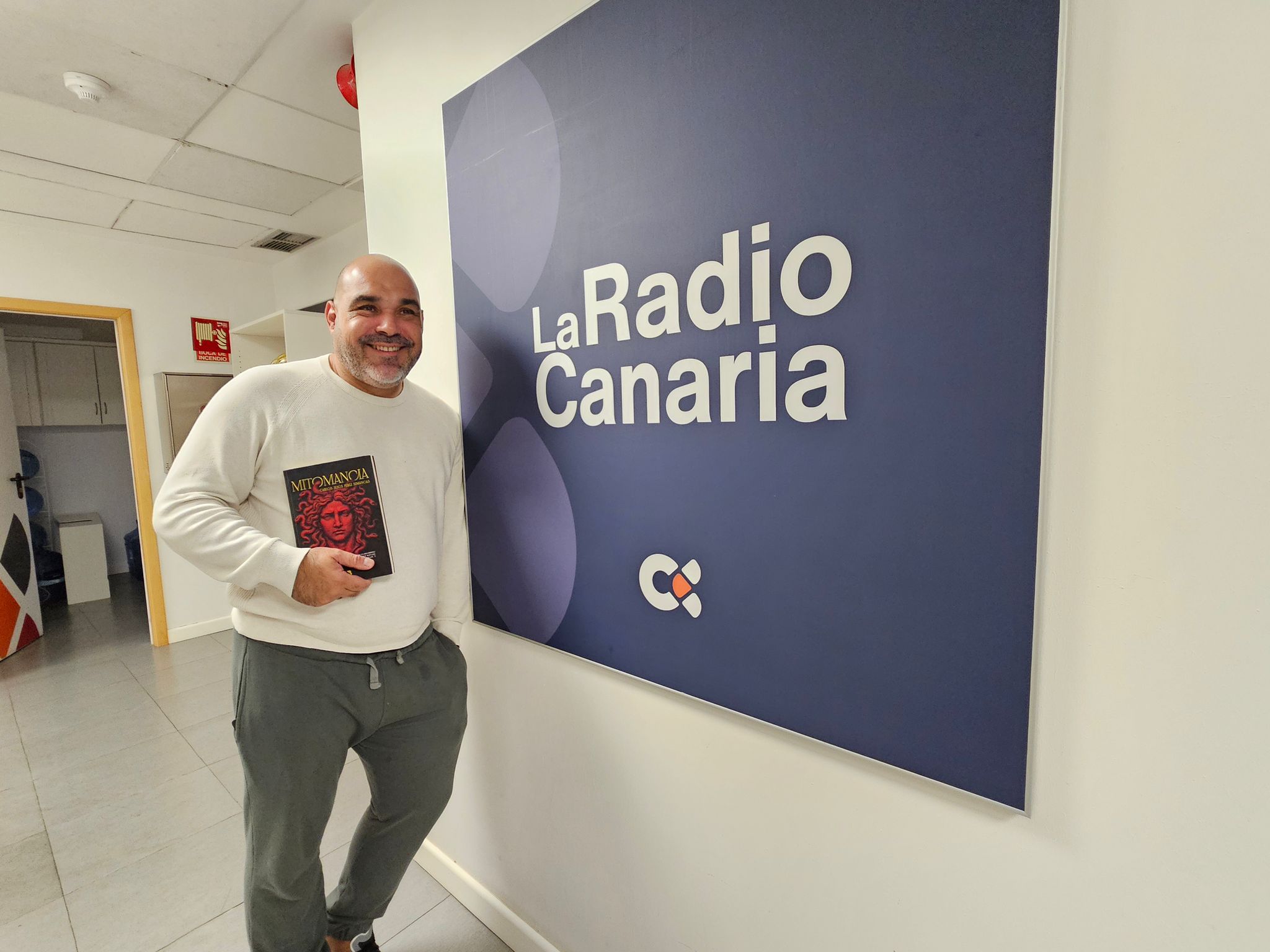 carlos simancas mitomancia